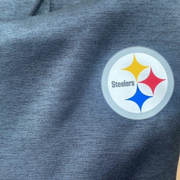Pittsburgh Steeler Under Armour hoodie - Picture 9 of 9
